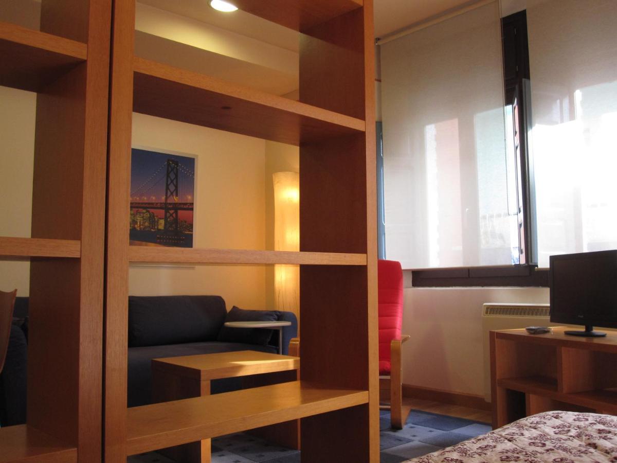 Apartamentos Legazpi Cangas De Narcea Eksteriør bilde