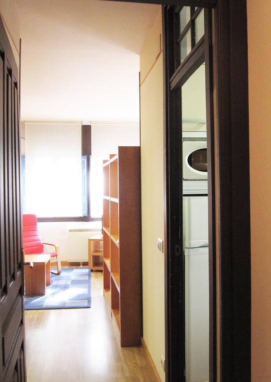Apartamentos Legazpi Cangas De Narcea Eksteriør bilde