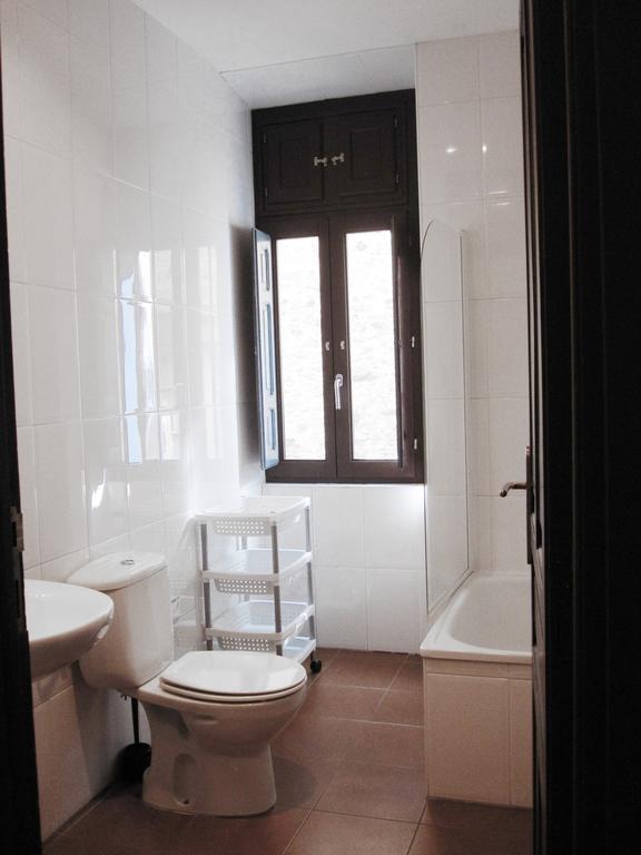 Apartamentos Legazpi Cangas De Narcea Eksteriør bilde